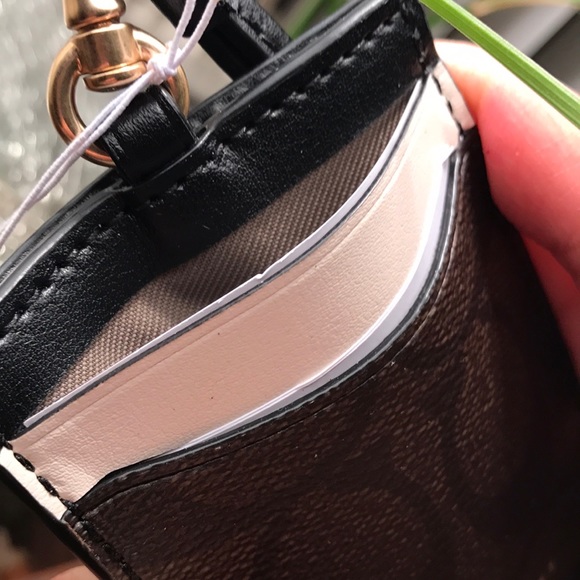 SOLD⛔️Authentic COACH leather Lanyard ID/card - Picture 7 of 8